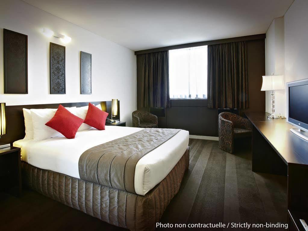 Mercure Тамворт Екстер'єр фото